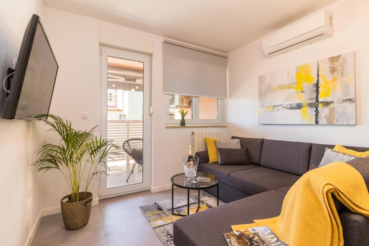 New Near Sea With 3 Bedrooms And 2 Bathrooms Pula