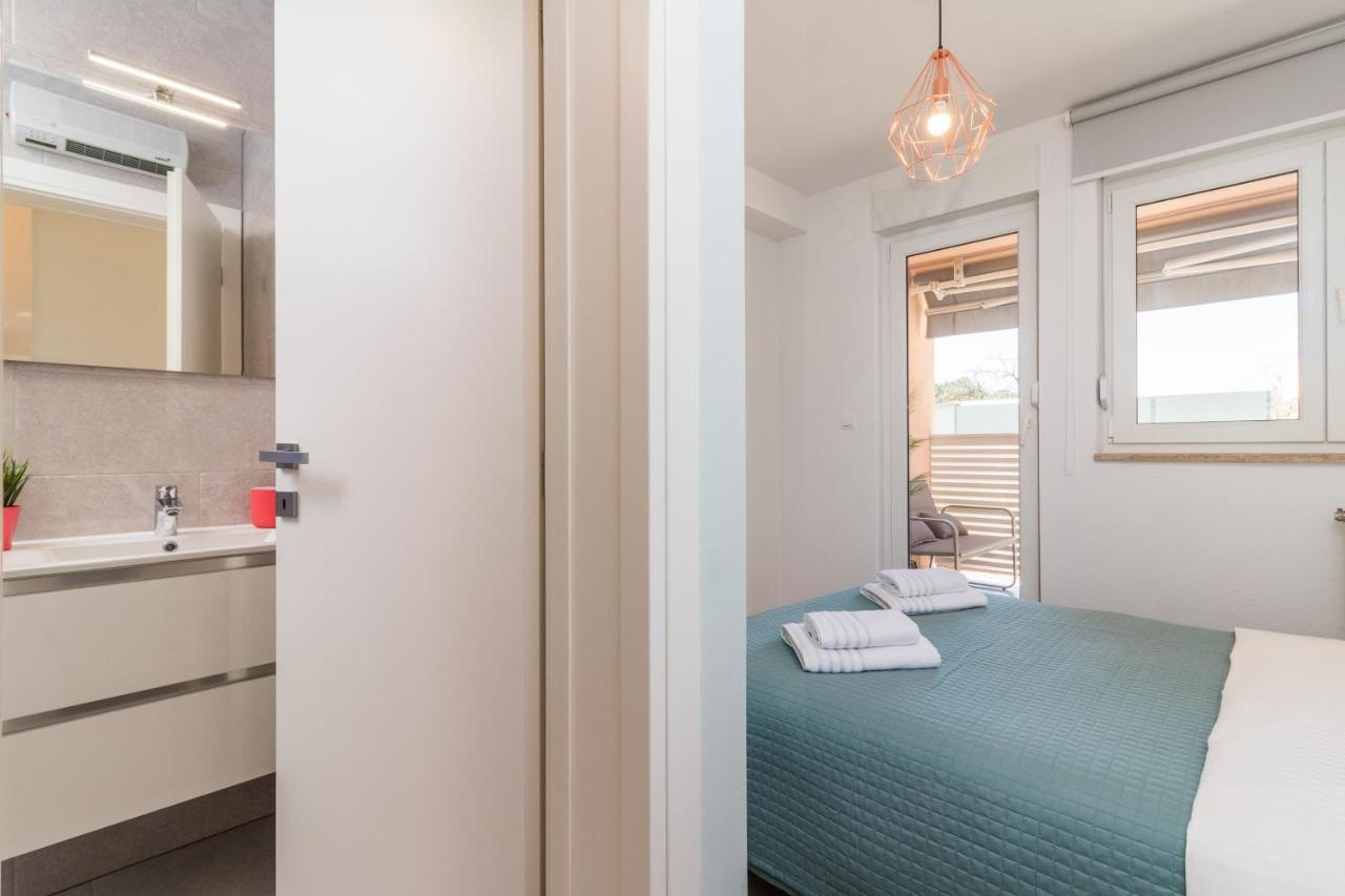 Apartment New Near Sea With 3 Bedrooms And 2 Bathrooms Pula