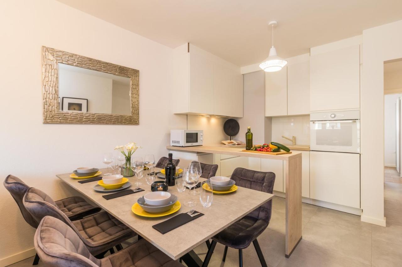 New Near Sea With 3 Bedrooms And 2 Bathrooms Apartment Pula