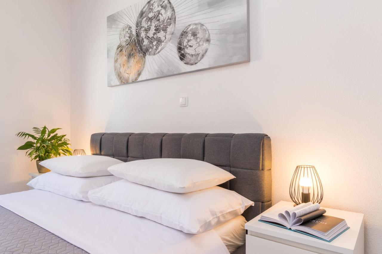 New Near Sea With 3 Bedrooms And 2 Bathrooms Pula