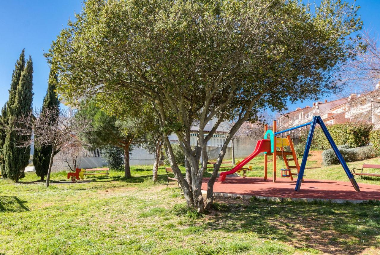 New Near Sea With 3 Bedrooms And 2 Bathrooms