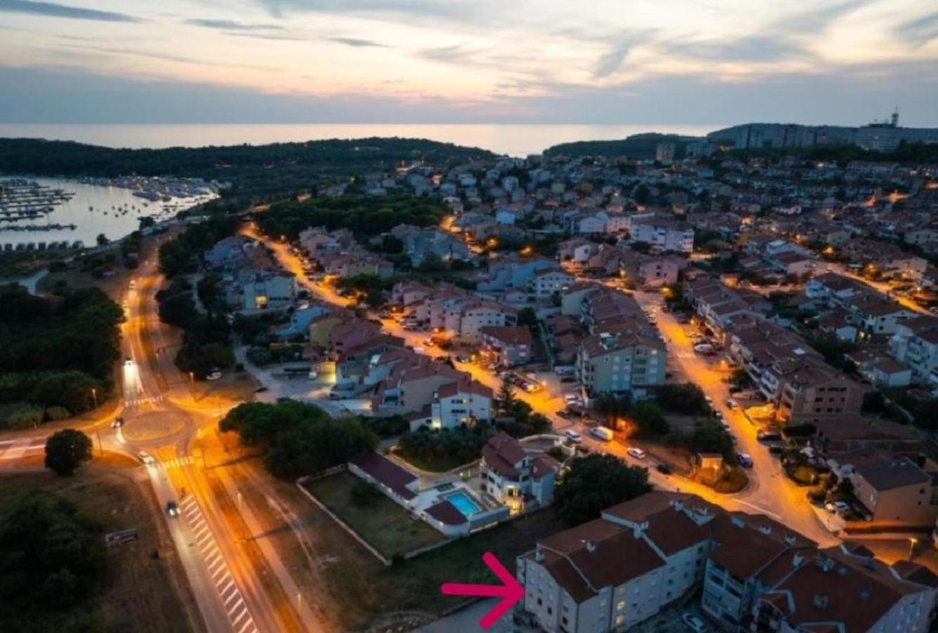 New Near Sea With 3 Bedrooms And 2 Bathrooms Pula