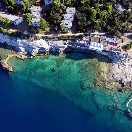 New Apartment Near Sea With 3 Bedrooms And 2 Bathrooms Pula Exterior photo