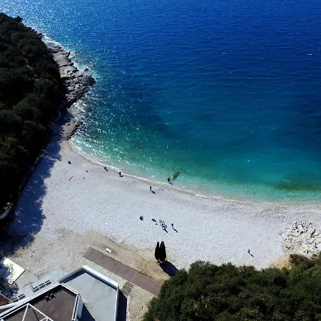 New Apartment Near Sea With 3 Bedrooms And 2 Bathrooms Pula Exterior photo